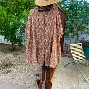 Super soft top from Magnolia Pearl.